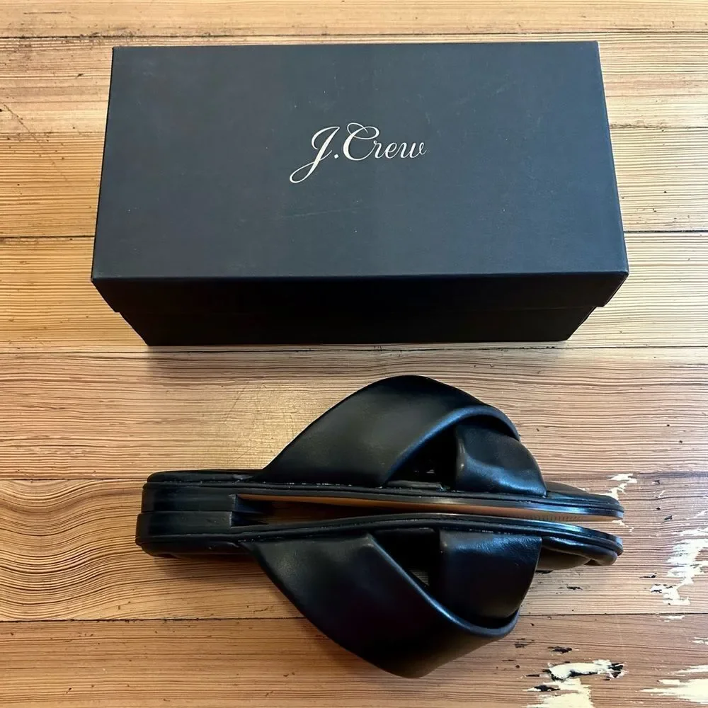 J. Crew Menorca padded cross-strap sandals in leather. Size 8. NWT, NIB.